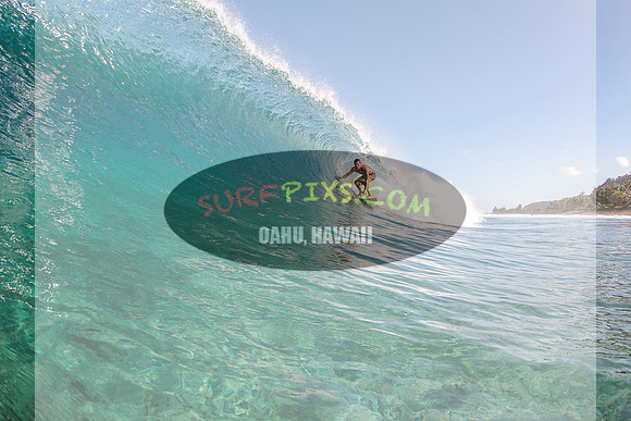 Vic_Offthewall_Feb16-4