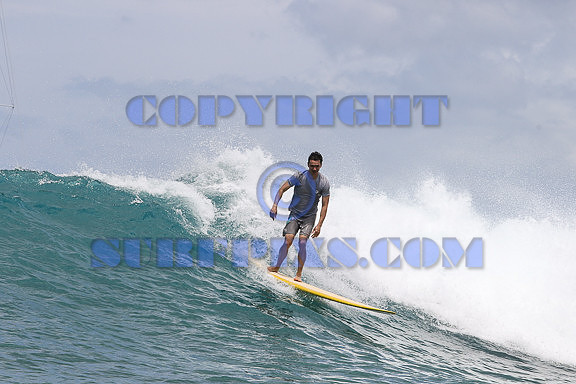 Threes 28May2022-0739