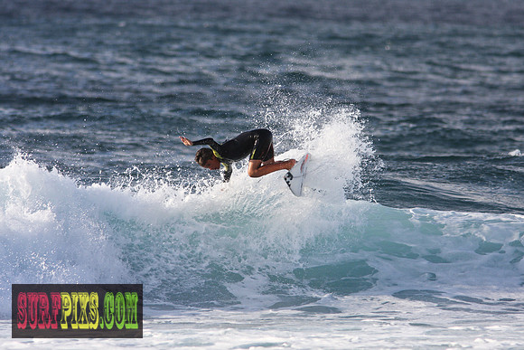 Nick Hdez surfing Rocky Point-15