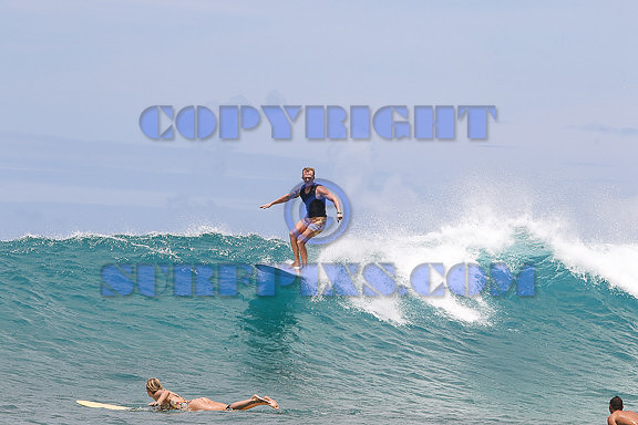 Threes 28May2022-0584