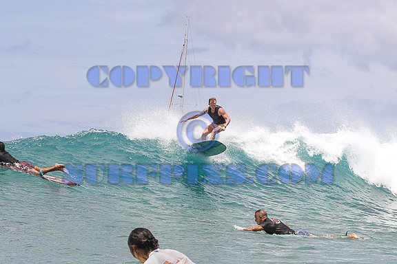 Threes 28May2022-0611