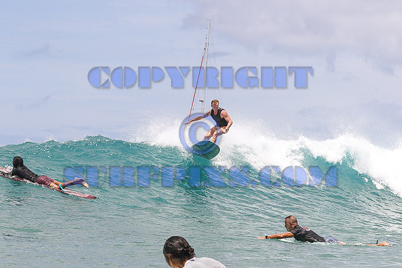 Threes 28May2022-0610