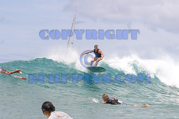 Threes 28May2022-0612